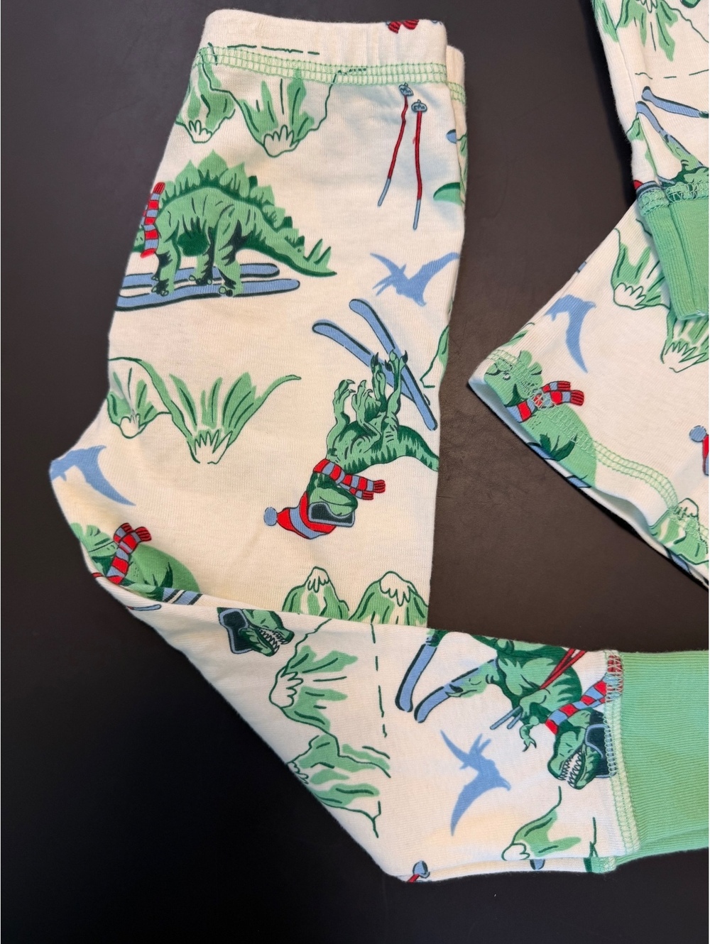 NWT Nordstrom dinosaur ski pajama set 2T - Picture 2 of 4